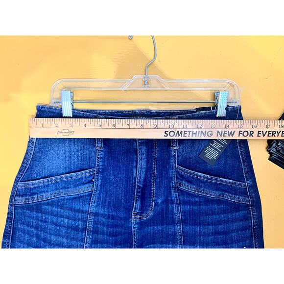 Liverpool Los Angeles Frayed Hem Denim Mini Skirt Blue Womens Petite Size 10/30 - Picture 4 of 8